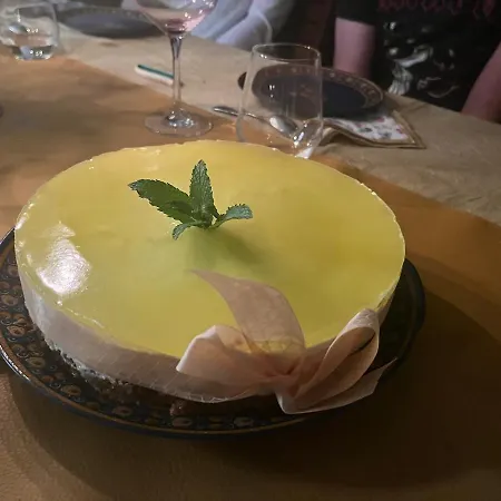 Casa Mia Bed & Breakfast 3*