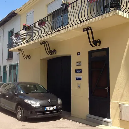 Casa Mia Bed & Breakfast 3*